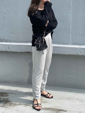 「アイテム（スラックス、シルバー系）」を使った、recastaffさん（レディース・158cm）の秋コーディネート