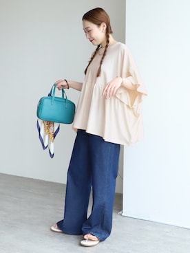 「reca（レカ）のフレンチ袖フリルプルオーバー（Tシャツ/カットソー、ホワイト系）」を使った、recastaffさん（レディース・165cm）の春コーディネート