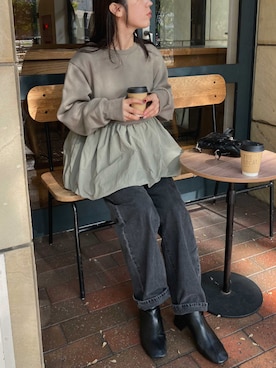 「ぺプラムトップス」｜「アイテム（スウェット）」を使った、recastaffさん（レディース・153cm）の冬コーディネート