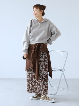 「reca（レカ）のコーデュロイBIGシャツ（シャツ/ブラウス、ブラウン系）」を使った、recastaffさん（レディース・158cm）の秋コーディネート