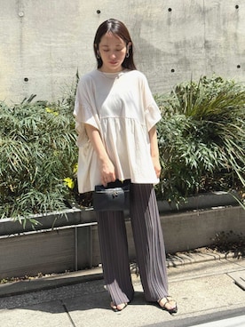 「reca（レカ）のアイテム（Tシャツ/カットソー）」を使った、recastaffさん（レディース・154cm）の春コーディネート