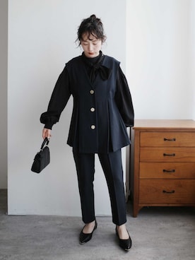 「reca（レカ）のアイテム（フォーマルスーツ/小物）」を使った、recastaffさん（レディース・154cm）の春コーディネート