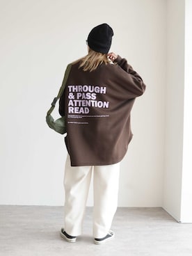 「reca（レカ）のアイテム（スウェット）」を使った、recastaffさん（レディース・165cm）の秋コーディネート