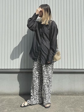 「reca（レカ）のアイテム（スウェットパンツ）」を使った、recastaffさん（レディース・157cm）の春コーディネート