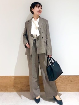 「index」｜「アイテム（ジャケット/アウター）」を使った、index スタッフさん（レディース・157cm）の秋コーディネート