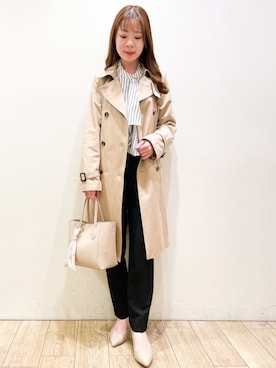 「インデックス」｜「アイテム（トレンチコート）」を使った、index スタッフさん（レディース・157cm）の春コーディネート