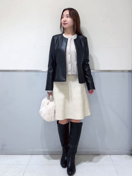 セール】レザー調ストレッチペプラムジャケット【洗える】（ノーカラー