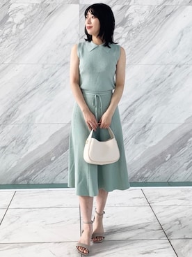 「ニットアップ」｜index スタッフさん（レディース・158cm）の夏コーディネート