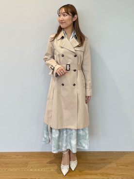「インデックス」｜「アイテム（トレンチコート）」を使った、index スタッフさん（レディース・157cm）の冬コーディネート