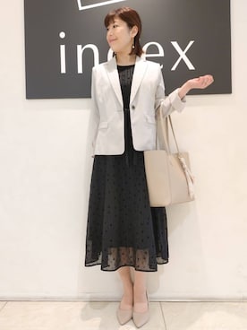 「index」｜「アイテム（ジャケット/アウター）」を使った、index スタッフさん（レディース・162cm）の春コーディネート