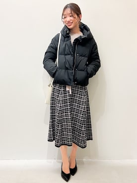 「index」｜「アイテム（ダウンジャケット/コート）」を使った、index スタッフさん（レディース・157cm）の冬コーディネート