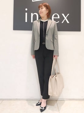 「index（インデックス）のアイテム（ジャケット/アウター）」を使った、index スタッフさん（レディース・162cm）の秋コーディネート