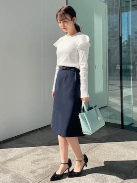 「春カラー」｜「アイテム（スーツスカート）」を使った、index スタッフさん（レディース・158cm）の冬コーディネート