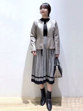 「アイテム（ノーカラージャケット）」を使った、index スタッフさん（レディース・160cm）の秋コーディネート