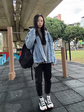 林怡辰さんのコーディネート