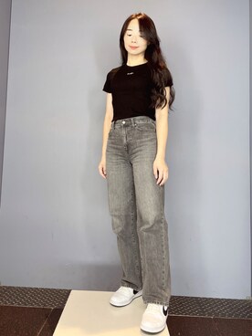 林怡辰さんのコーディネート