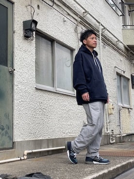「KITH（キス）のアイテム（スニーカー）」を使った、クロ🐑さん（メンズ・168cm）の春コーディネート