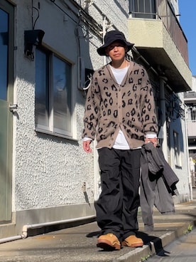 「アイテム（シューズ、イエロー系）」を使った、クロ🐑さん（メンズ・168cm）の冬コーディネート