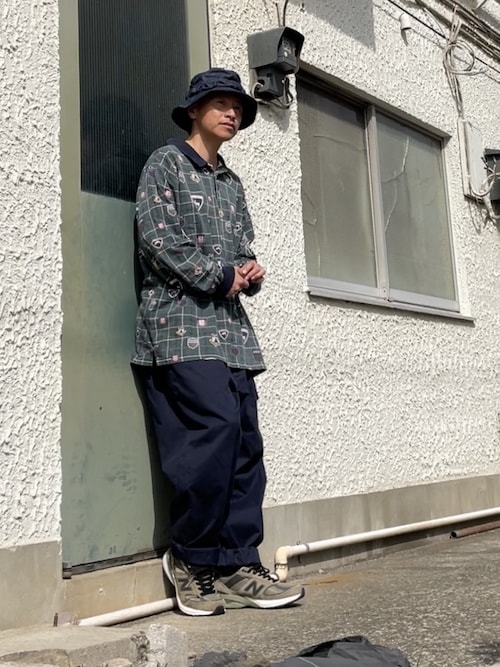 クロひつじ｜NEW BALANCEのスニーカーを使ったコ 