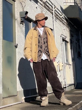 「MONKEY TIME（モンキータイム）のアイテム（トップス）」を使った、クロ🐑さん（メンズ・168cm）の冬コーディネート