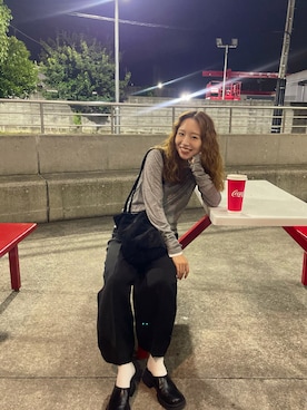 「アイテム（スラックス）」を使った、りっぴーさん（レディース・154cm）の秋コーディネート