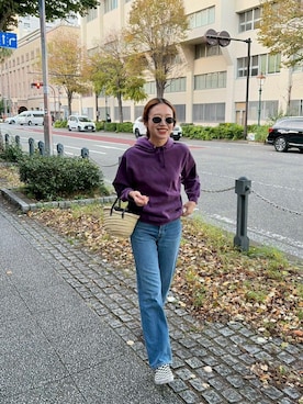 「アイテム（パーカー）」を使った、りっぴーさん（レディース・154cm）の秋コーディネート