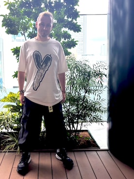 「アイテム（バングル/リストバンド）」を使った、塔弁さん（メンズ・172cm・30代）の秋コーディネート