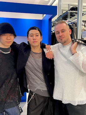 「VERSACE（ヴェルサーチ）のアイテム」を使った、塔弁さん（メンズ・172cm）の春コーディネート