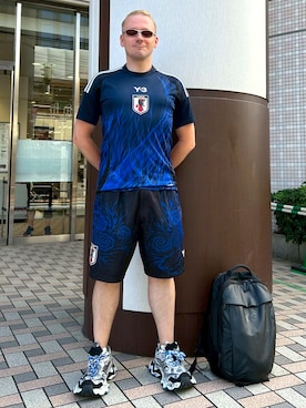 「Y-3（ワイスリー）のサッカー日本代表 2024 ホーム レプリカ ユニフォーム（Tシャツ/カットソー）」を使った、塔弁さん（メンズ・172cm・30代）の夏コーディネート