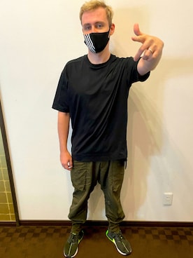 「カーキパンツ」｜塔弁さん（メンズ・172cm・30代）の夏コーディネート