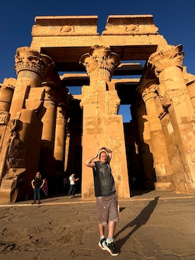 「DANKE SCHON（ダンケシェーン）のアイテム」を使った、塔弁さん（メンズ・172cm）の冬コーディネート