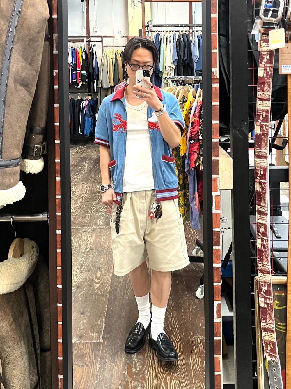 「夏ルックで気分アップ、夏コーデ、夏、ハーフパンツ、半袖シャツ、ローファー、G.H.BASS、neat、今日のコーデ」｜「tomboloの'All Lobsters Go to Heaven' Cabana（シャツ/ブラウス、ブルー系）」を使った、Jackさん（メンズ・171cm）の夏コーディネートの1枚目の写真