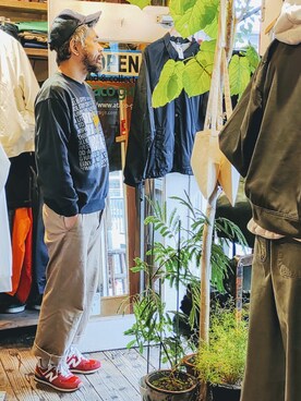 「--（--）のアイテム（スウェット）」を使った、ataco garageさん（メンズ・173cm）の春コーディネート