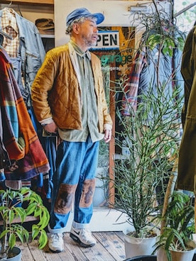 「アイテム（デニムパンツ）」を使った、ataco garageさん（メンズ・173cm・40代）の冬コーディネート