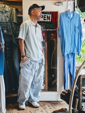 「ROBERT BRUCEのアイテム（ポロシャツ、グリーン系）」を使った、ataco garageさん（メンズ・173cm）の夏コーディネート