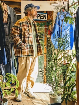 「アイテム（その他アウター）」を使った、ataco garageさん（メンズ・173cm・40代）の秋コーディネート