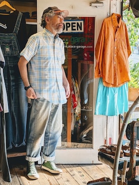 「INVINCIBLEのアイテム（Shirts、ブルー系）」を使った、ataco garageさん（メンズ・173cm）の春コーディネート