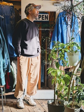 「FRUIT OF THE LOOM（フルーツオブザルーム）のアイテム」を使った、ataco garageさん（メンズ・173cm）の冬コーディネート