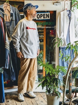 「アイテム（スウェット）」を使った、ataco garageさん（メンズ・173cm・40代）の秋コーディネート