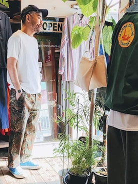 「--（--）のアイテム（パンツ）」を使った、ataco garageさん（メンズ・173cm）の春コーディネート