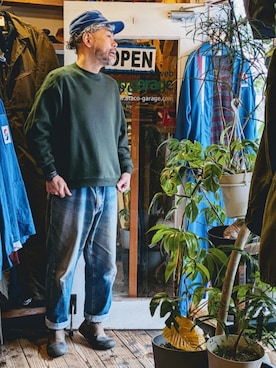 「Chicのアイテム（スウェット、ブルー系）」を使った、ataco garageさん（メンズ・173cm）の春コーディネート