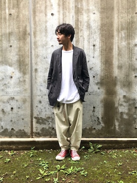 「tim.（ティム）のアイテム（テーラードジャケット）」を使った、オ・イツキさん（メンズ・171cm）の夏コーディネート