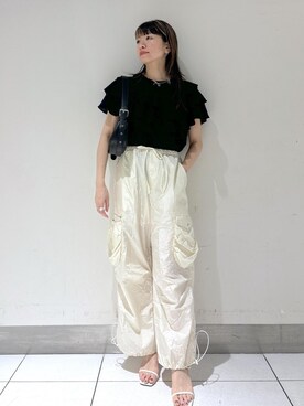 「VIS（ビス）のフリルティアードブラウス（シャツ/ブラウス）」を使った、たなかさん（レディース・163cm）の夏コーディネート