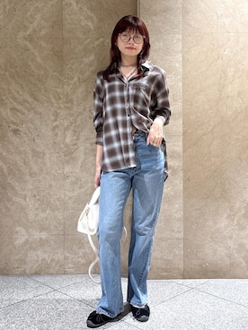 「VIS（ビス）のアイテム（パンツ）」を使った、たなかさん（レディース・163cm）の夏コーディネート