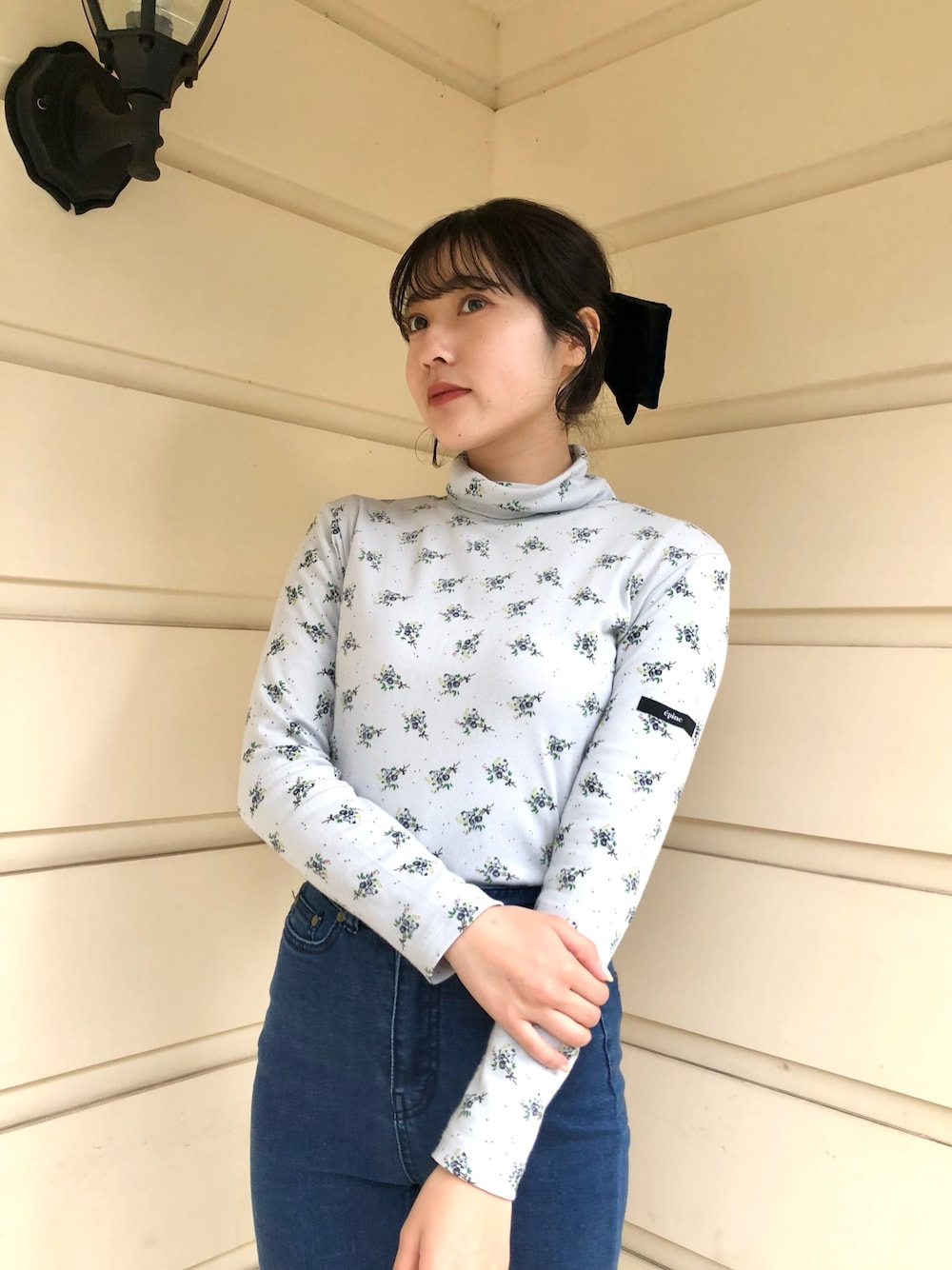 épine label rib cotton high neck flower epine（エピヌ）の「epine label rib cotton high neck flower（T
