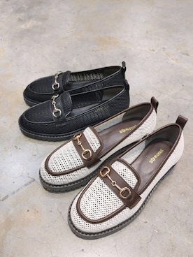 「SHOO・LA・RUE（シューラルー）のメッシュローファー（パンプス、ブラック系）」を使った、ゆずやさん（キッズ・150cm）の春コーディネート