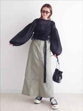 「アイテム（キャミソール）」を使った、𝕪𝕦𝕚さん（レディース・155cm）の春コーディネート