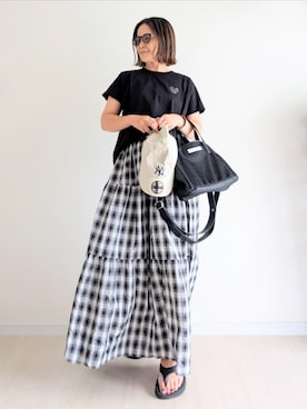 「アイテム（スカート）」を使った、𝕪𝕦𝕚さん（レディース・155cm・40代）の夏コーディネート
