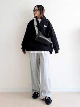 「FREAK'S STORE（フリークスストア）のTHEATRE PRODUCTS × FREAK'S STORE/シアタープロダクツ 別注 ジャガードテープ ボディバッグ（ショルダーバッグ）」を使った、𝕪𝕦𝕚さん（レディース・155cm）の秋コーディネート