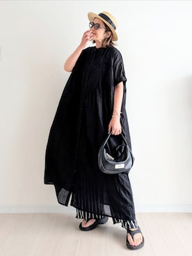 𝕪𝕦𝕚さんの（OOFOS | ウーフォス）を使ったコーディネート
